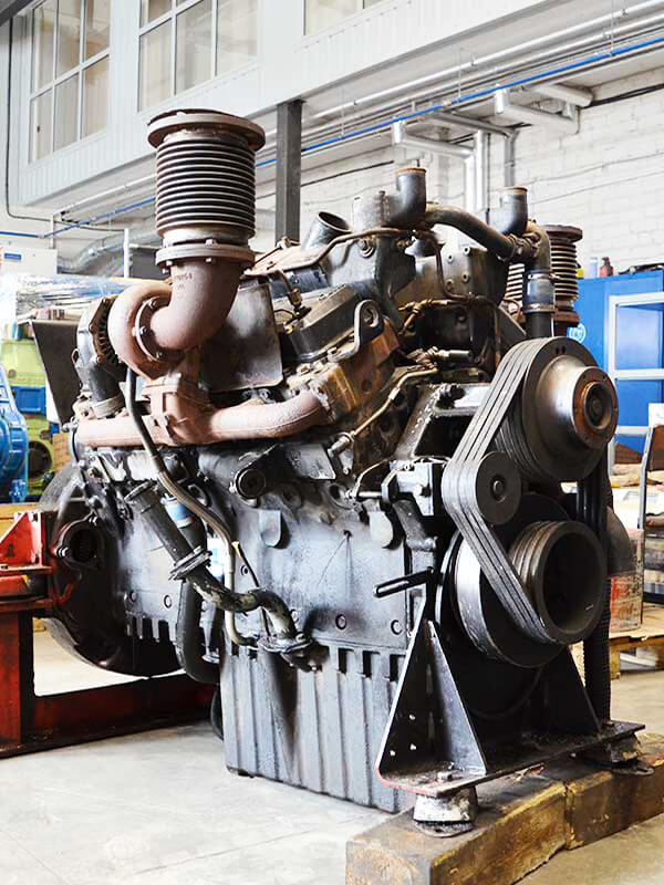 300 series Perkins® engine SPD120517U0716G